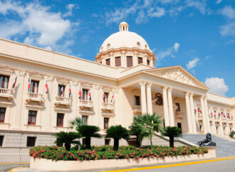 #LAencuesta recibió 114,900 votos de participación con un 93.6 % de apoyo y un 95.0 % de reacciones positivas