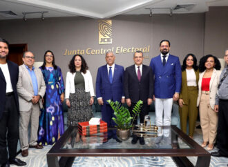 Gobierno, a través del programa Burocracia Cero, ahorrará a familias más de 220 millones de pesos en proceso de inscripción escolar