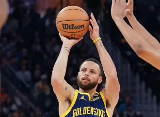 Warriors y Curry pactan extensión por US$62.5 MM