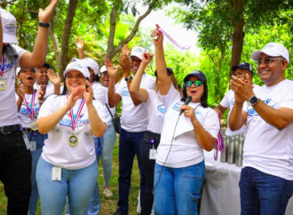 DA promueve la transparencia y ética en Rally por la Integridad