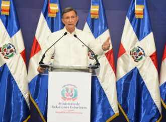 Canciller Roberto Álvarez reprocha se difundan datos falsos sobre las visas en Haití de manera irresponsable