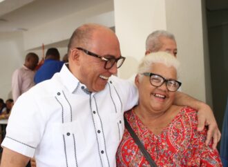 La Comisión Presidencial de Apoyo al Desarrollo Barrial (CPADB) entrega Bonos Navideños a hogares en situación de vulnerabilidad del DN a través de las juntas de vecinos