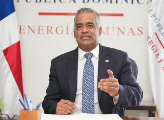Ministro Santos resalta importancia del almacenamiento para fortalecer suministro de energía