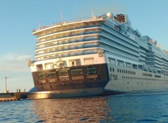 Cabo Rojo, Pedernales recibe más de 2 mil cruceristas; Abinader festeja avance turístico del sur