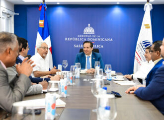 Ministerio de Salud y Minerd coordinan acciones para prevenir intoxicaciones en entornos escolares