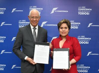 Pro-Competencia y el ITSC firman acuerdo para fomentar los conocimientos sobre competencia entre los profesionales del instituto