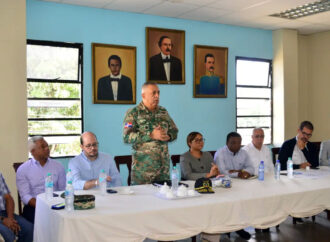 Lee Ballester propone que mercados binacionales deben estar en áreas restringidas y con mayor control migratorio