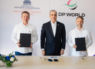 Gobierno dominicano y DP World buscan expandir zona franca y capacidad portuaria con inversión histórica de USD 760 millones
