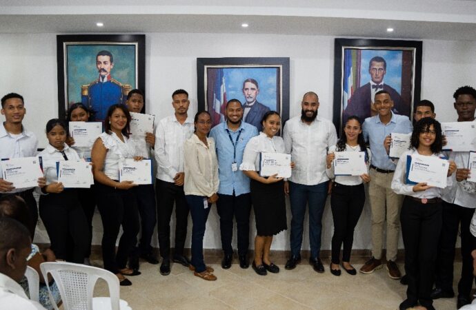 ITLA gradúa a 129 egresados de Educación Continua en la provincia de Monte Plata