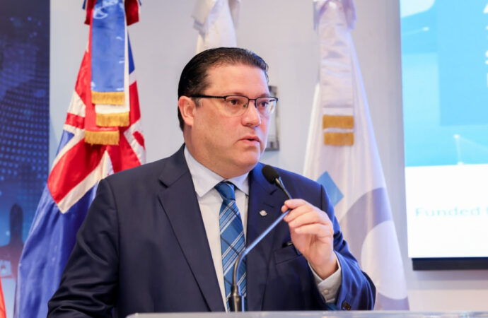 Aduanas logra cifra récord de recaudación en primeros cinco meses de 2025