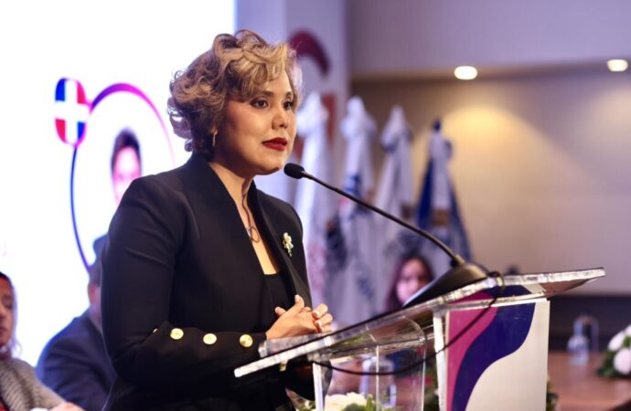 Procompetencia propone crear observatorio regional sobre género y competencia durante foro internacional