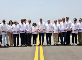 Presidente Abinader inaugura circunvalación de Baní: 19.8 kilómetros que conectan el sur del país y acortan distancia, además de ahorrar tiempo y combustible