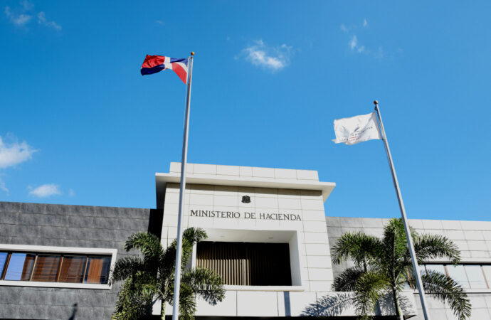 Moody’s eleva la calificación soberana de la República Dominicana a Ba2 y cambia la perspectiva a estable