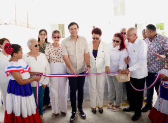 Roberto Ángel Salcedo inaugura Academia de la Música Típica en Puerto Plata
