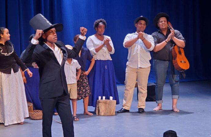 Septiembre se llena de emociones en la Sala NOVA-Teatro: tres funciones teatrales para celebrar el arte, la juventud y la familia este fin de semana