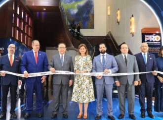 Raquel Peña encabeza inauguración de la Expo Mercado de Valores 2025
