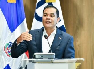 Elías Báez pide modificación urgente del formulario de afiliación de las AFP para facilitar el acceso a fondos