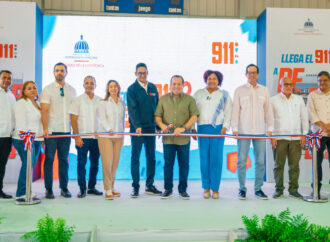 Ministro Paliza encabeza inauguración del Sistema 911 y Centro de Superación Comunitaria en Pedernales