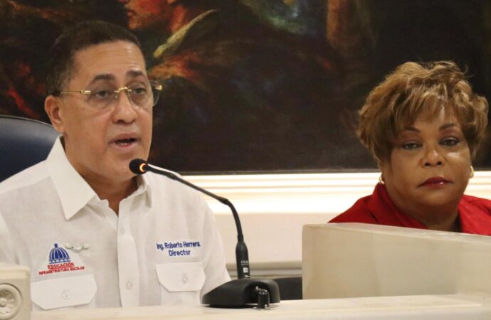 Infraestructura Escolar acelera trabajos de terminación y remozamiento de escuelas en Los Alcarrizos