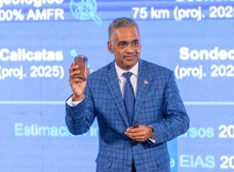 Ministro Santos presenta planes en sectores energético, minero e hidrocarburos en FILSD 2025