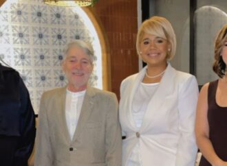 Sara Martínez presenta su marca personal con éxito en una “Experiencia Guiada”