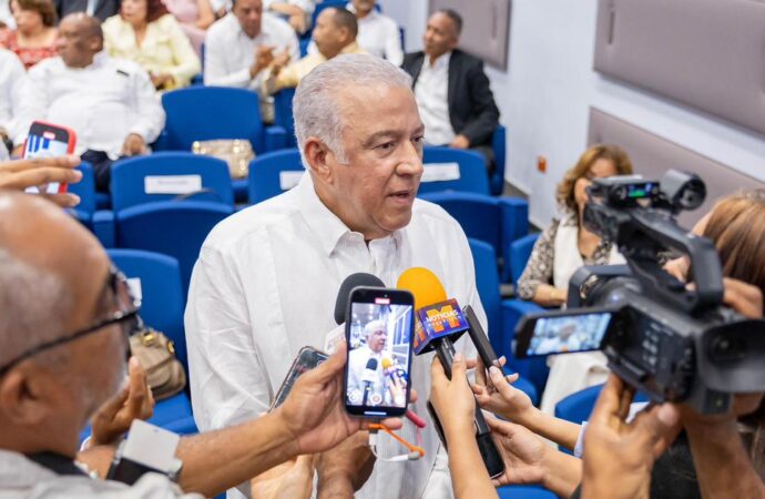 Andrés Bautista reitera que el presidente está combatiendo la corrupción no permitiendo la impunidad