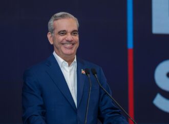 Presidente Abinader destaca estabilidad del sistema financiero nacional con activos superiores a los RD 4 billones y crecimiento ininterrumpido de 85.6 %