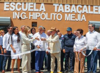 Intabaco inaugura Escuela Tabacalera Hipólito Mejía