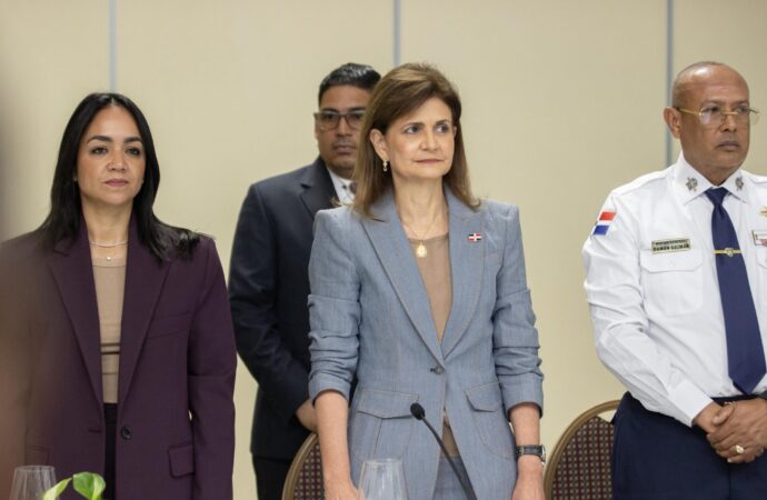 Raquel Peña encabeza en Santiago la reunión 114 del Plan de Seguridad Ciudadana