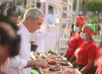 Presidente Abinader pone en marcha “Navidad 360”, con más de 15 millones de raciones de almuerzos y cenas navideñas para el pueblo dominicano