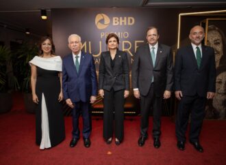 Raquel Peña participa en la ceremonia que celebra la décima edición del Premio Mujeres que Cambian el Mundo