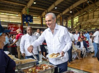 Presidente Abinader lanza el Bono Navideño 2025 para 2.6 millones de dominicanos