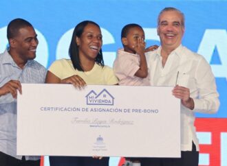 Presidente Abinader relanza programa Mi Vivienda, que proyecta más de 8,300 apartamentos para beneficiar a 25,000 dominicanos de ingresos medios y bajos