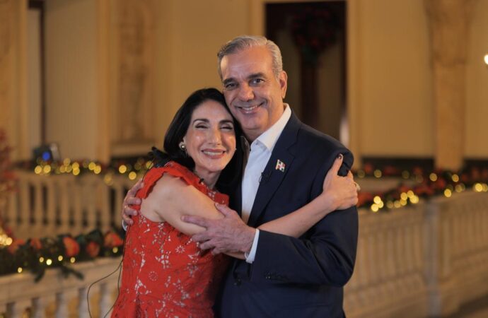 Presidente Abinader llama a los dominicanos a estar unidos, al amor y la solidaridad en esta Navidad y Año Nuevo