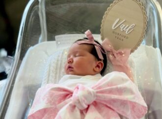 Amelia Vega y Al Horford dan la bienvenida a su sexta bendición: Vail