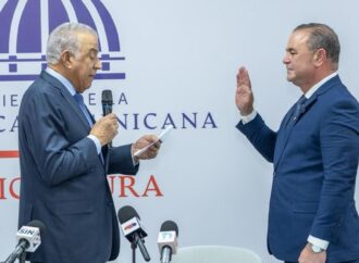 Nuevo ministro de Agricultura llama a no bajar la guardia y reafirma compromiso con la seguridad agroalimentaria