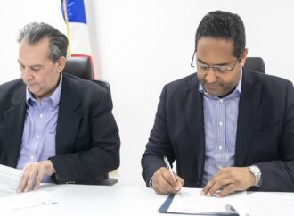 CONADIS firma convenios con Olimpiadas Especiales y la Fundación Yo También Puedo para ampliar las acciones en favor de las personas con discapacidad