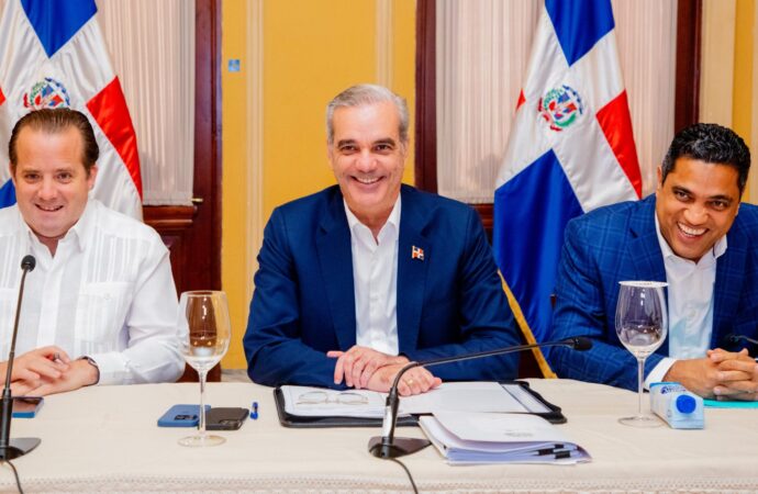 Presidente Abinader presenta avances en la organización de los XXV Juegos Centroamericanos y del Caribe Santo Domingo 2026