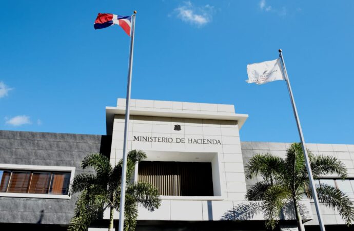 RD completa exitosa emisión externa por US$2,750 millones