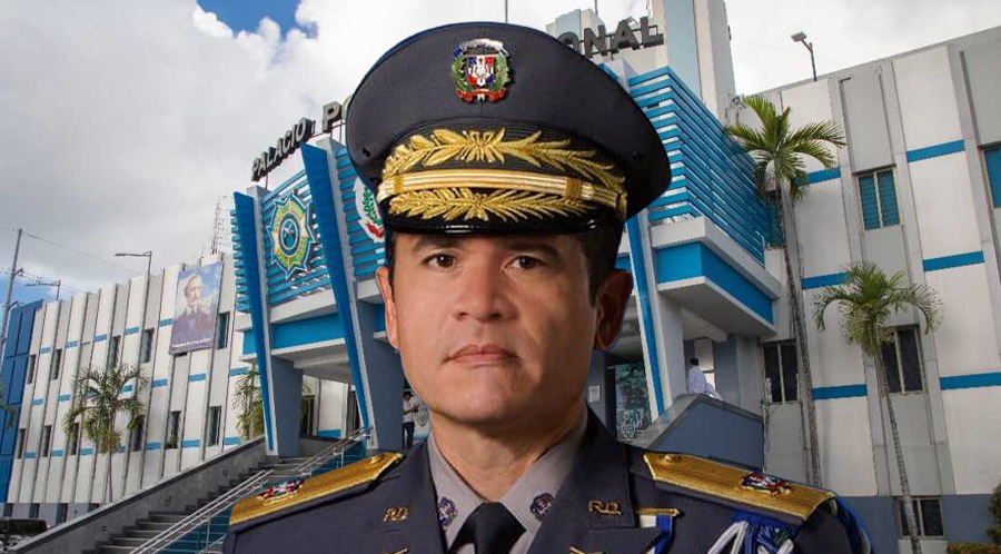 Presidente Abinader asciende a Andrés Modesto Cruz Cruz y lo designa como nuevo director general de la Policía Nacional