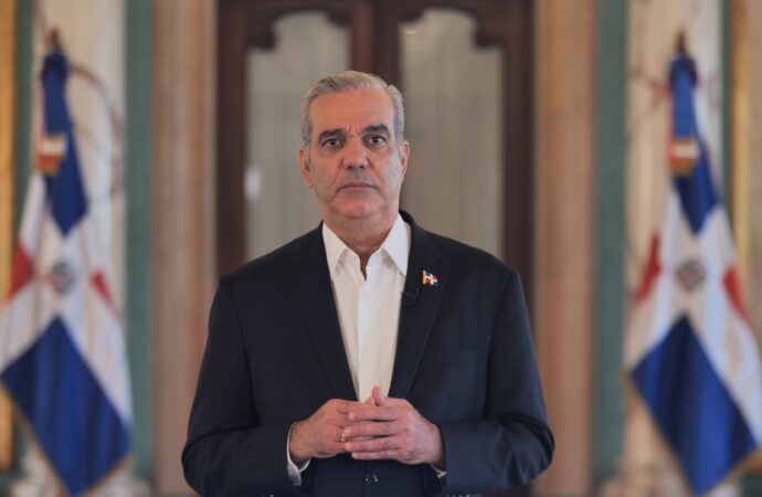 Presidente Abinader afirma que el país está preparado para enfrentar el impacto de la crisis internacional del petróleo