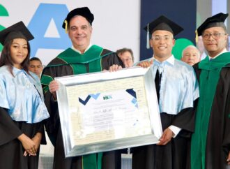 Presidente Abinader encabeza primera graduación del Recinto Sur de la Universidad ISA, provincia San Juan, multiplicando oportunidades de progreso a la región