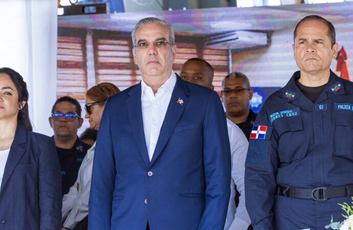 Presidente Abinader encabeza lanzamiento del operativo “Proteger y Servir Semana Santa 2026”