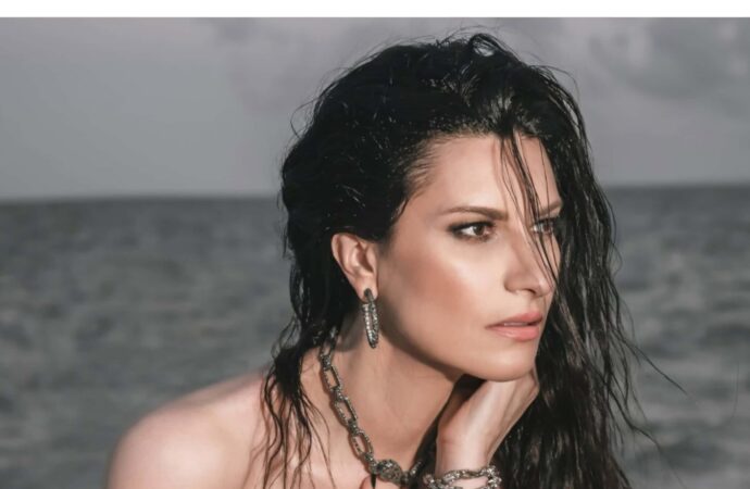 Concierto de Laura Pausini en el Óvalo de la Feria Ganadera