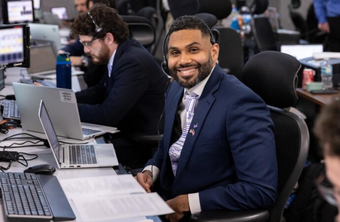 Dominicano forma parte del equipo clave de la misión Artemis II de la NASA