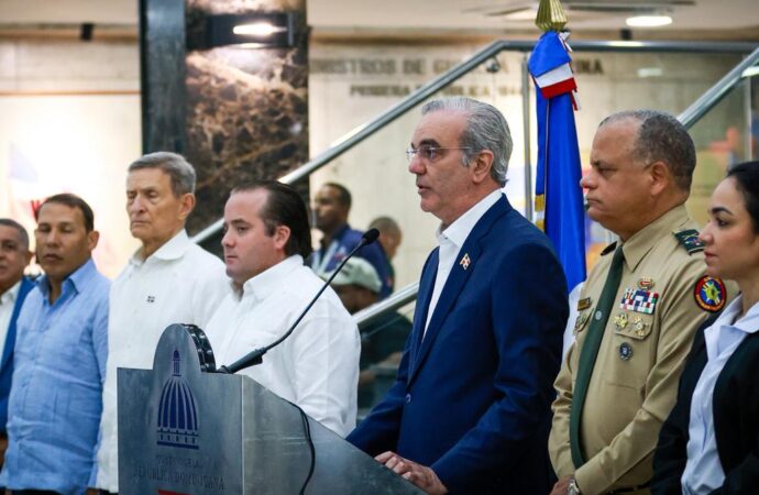 Presidente Abinader convoca a las organizaciones sociales, políticas y sectores productivos a un gran acuerdo nacional para enfrentar la crisis global