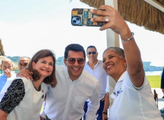 Vicepresidenta Raquel Peña inaugura primera etapa del puerto Samaná Bayport