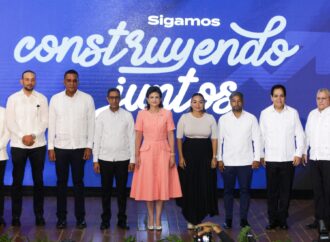 “El verdadero crecimiento es el que siembra bases sólidas para las generaciones futuras”, afirma Raquel Peña en aniversario de ADEPE