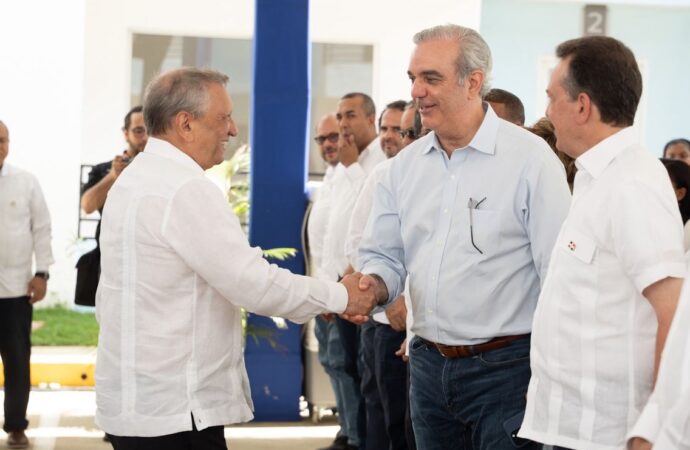 Banreservas financia 144 apartamentos entregados por el presidente Abinader en Laderas del Este