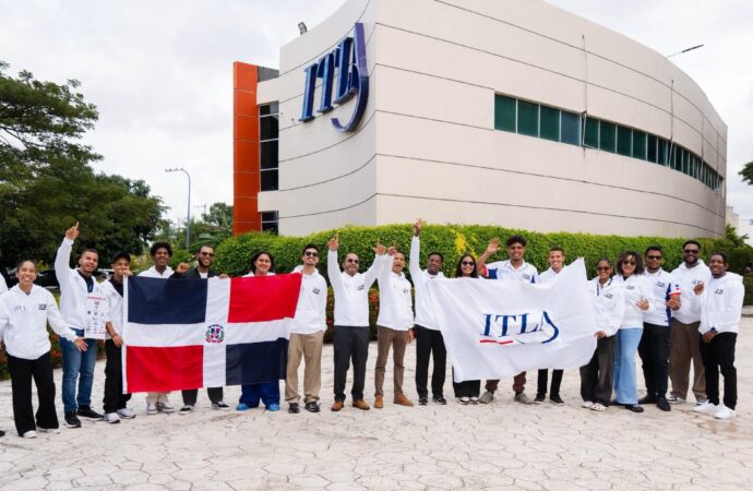 Estudiantes del ITLA parten hacia la NASA para representar a la República Dominicana en competencia internacional